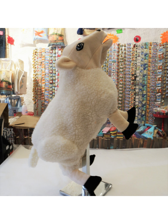 Marionnette le Mouton 1 chez Souvenirsdelyon.Com