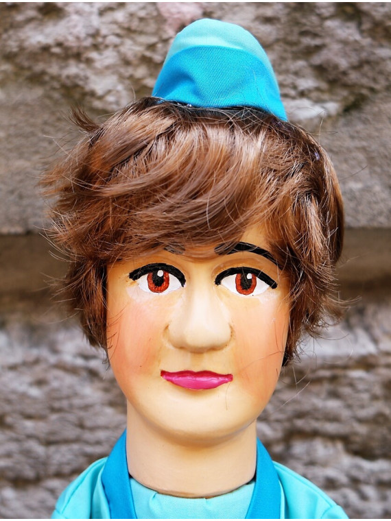 Marionnette l'Infirmière 2 chez souvenirsdelyon.com