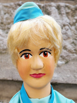 Marionnette l'Infirmière 1 chez souvenirsdelyon.com