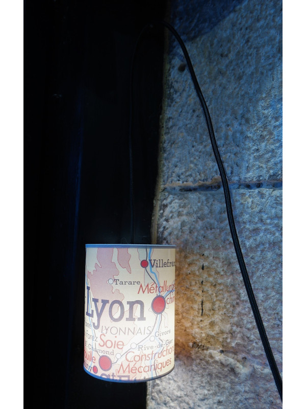 Lyon Geography lamp Souvenirsdelyon.com