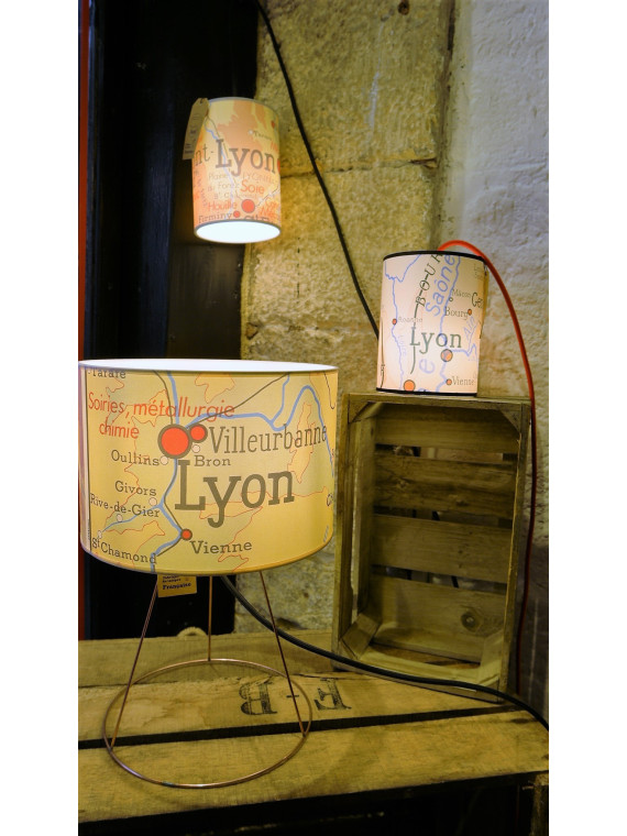 Baladeuse Lyon géographie chez Souvenirsdelyon.com