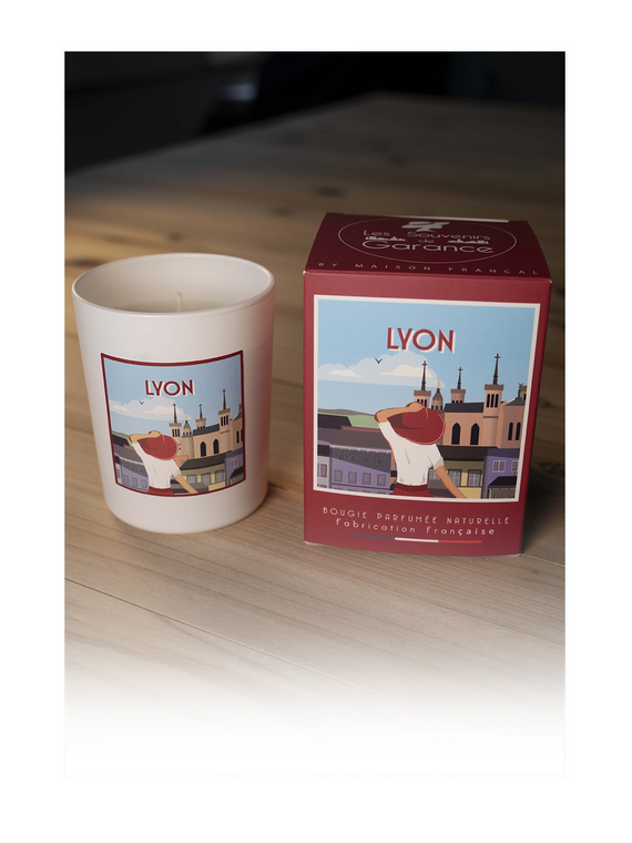 Bougie Lyon naturelle parfumée chez Souvenirsdelyon.Com