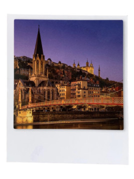 Carte Postale Polaroid - St Georges chez souvenirsdelyon.com