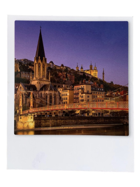 Carte Postale Polaroid - St Georges chez souvenirsdelyon.com
