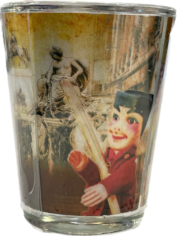 Verre à shooter Lyon Guignol chez Souvenirsdelyon.com