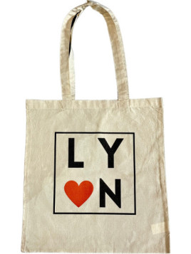 Tote Bag J'aime Lyon chez souvenirsdelyon.com