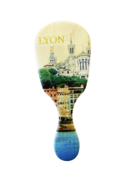 Brosse à cheveux Lyon rétro chez souvenirsdelyon.com