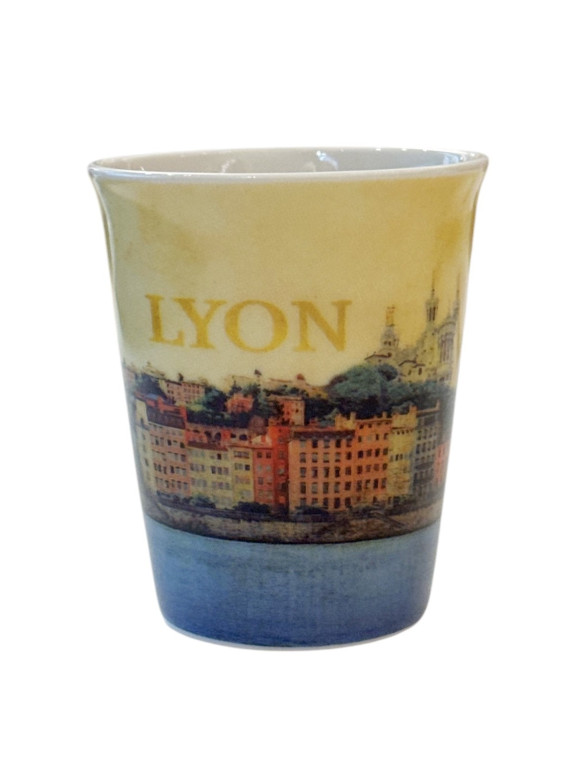 Tasse expresso Lyon rétro chez Souvenirsdelyon.com
