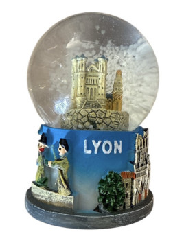 Boule à neige Lyon Fourvière petite chez souvenirsdelyon.com