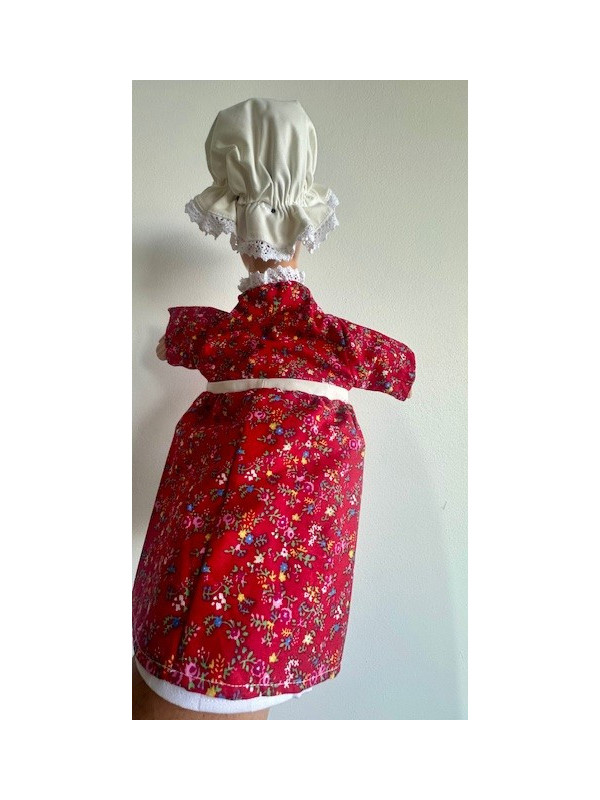 Marionnette la Madelon robe rouge chez Souvenirsdelyon.com