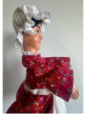 Marionnette la Madelon robe rouge 1 chez Souvenirsdelyon.com