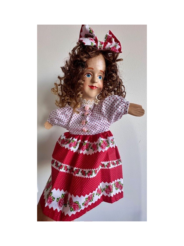 Girl Puppet at Souvenirsdelyon.com