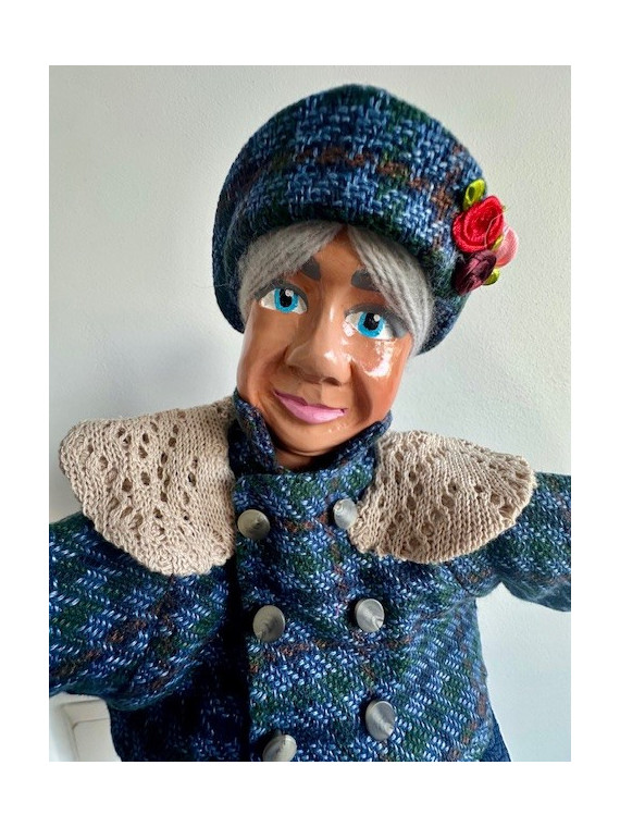 Marionnette la Mère Cottivet 2 chez Souvenirsdelyon.Com