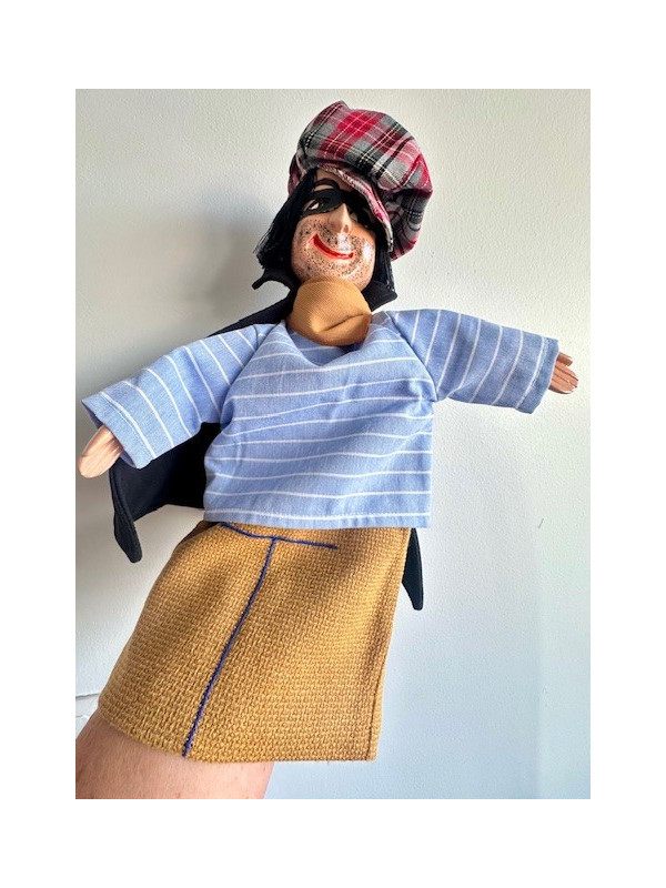 Puppet the Thief at Souvenirsdelyon.Com