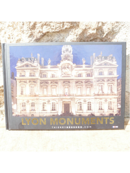 Livre Lyon Monuments chez Souvenirsdelyon.com